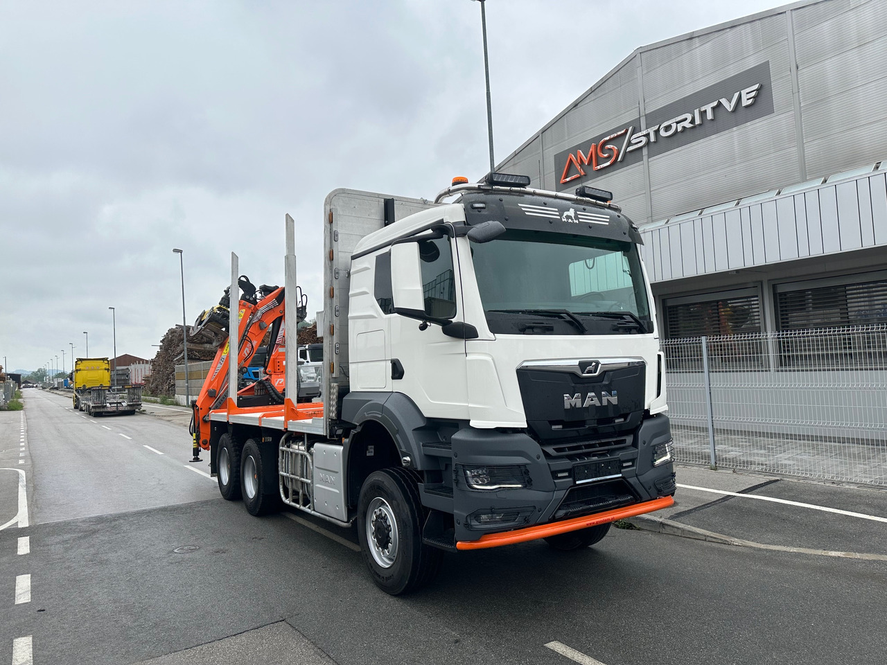 MAN TGS 33.520 6X6 BL intarder PENZ 12Z - Camion trasporto legname: foto 1 MAN TGS 33.520 6X6 BL intarder PENZ 12Z - Camion trasporto legname: foto 1