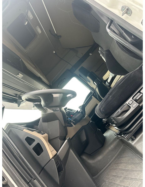 MAN TGX 18.510 BL SA klima intarder Led ACC - Trattore stradale: foto 5 MAN TGX 18.510 BL SA klima intarder Led ACC - Trattore stradale: foto 5