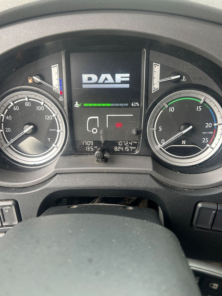 DAF XF 106.440 XF106-440 Space Cab, Full spoilers - Trattore stradale: foto 5 DAF XF 106.440 XF106-440 Space Cab, Full spoilers - Trattore stradale: foto 5