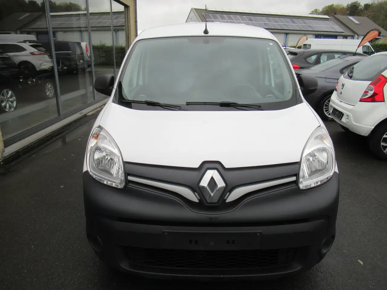 Renault Kangoo 15 DCI GRAND CONFORT CLIM 8250€+TVA/BTW - Furgoncino: foto 3 Renault Kangoo 15 DCI GRAND CONFORT CLIM 8250€+TVA/BTW - Furgoncino: foto 3
