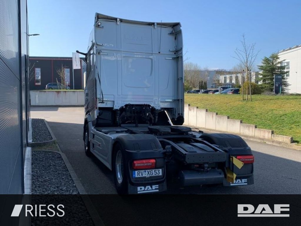 DAF XG+ 530 FT Alcoa Leder Intarder Standklima Hydra DAF XG+ 530 FT Alcoa Leder Intarder Standklima Hydra - Trattore stradale: foto 3 DAF XG+ 530 FT Alcoa Leder Intarder Standklima Hydra DAF XG+ 530 FT Alcoa Leder Intarder Standklima Hydra - Trattore stradale: foto 3