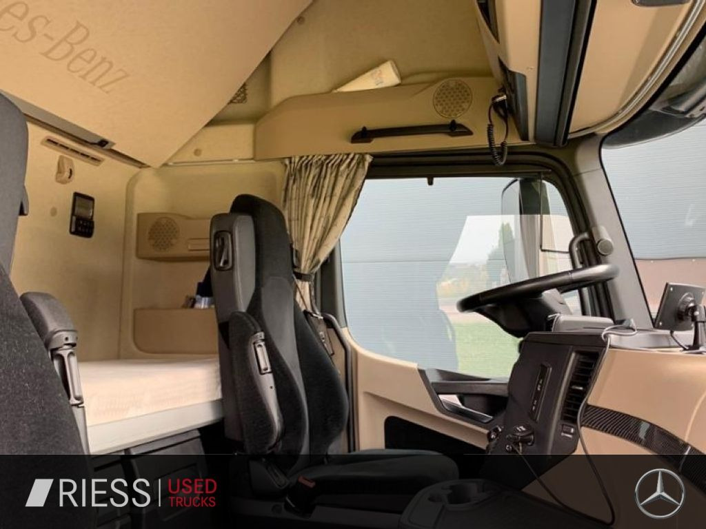 Mercedes-Benz Actros Edition 2 BiXenon KlimaA Navi Massage - Trattore stradale: foto 5 Mercedes-Benz Actros Edition 2 BiXenon KlimaA Navi Massage - Trattore stradale: foto 5