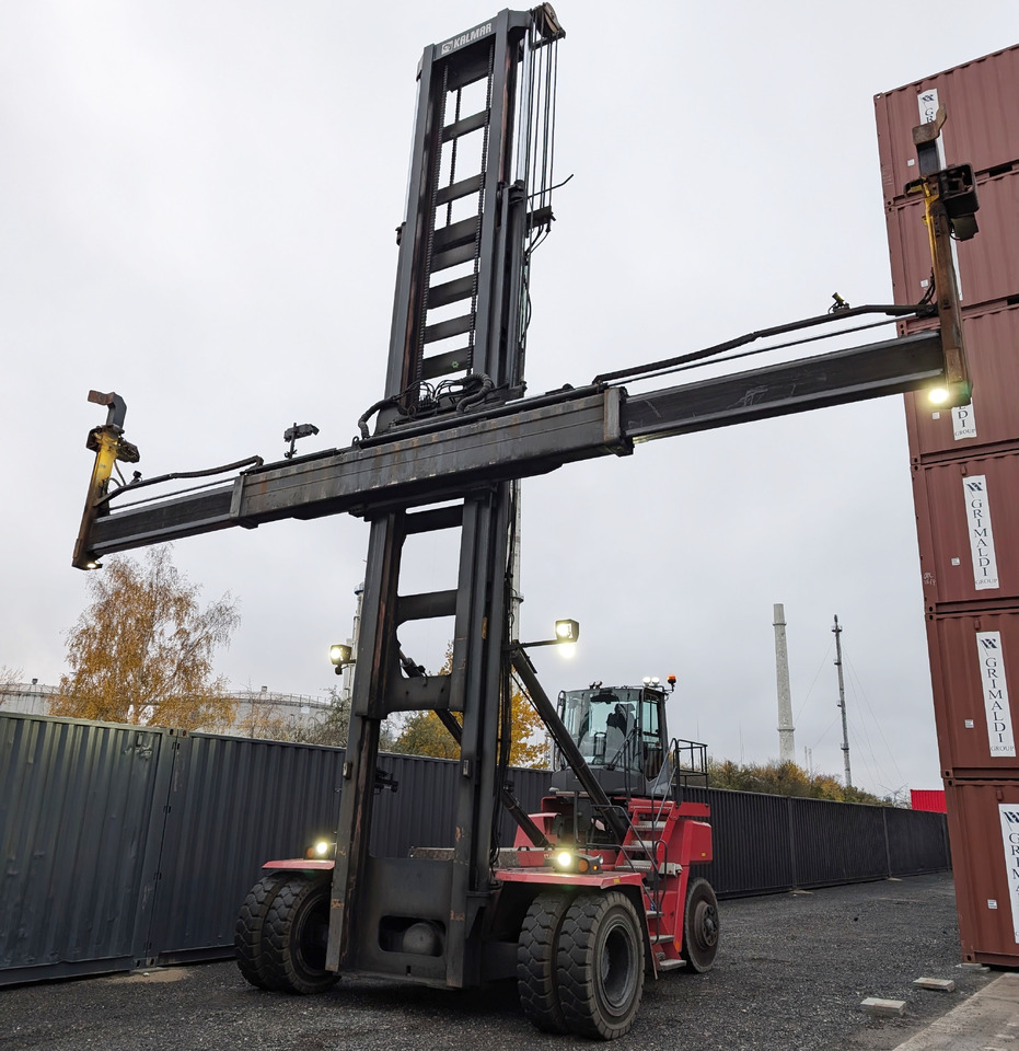 KALMAR DCG100-45ED7 - Carrello portacontainer: foto 5 KALMAR DCG100-45ED7 - Carrello portacontainer: foto 5