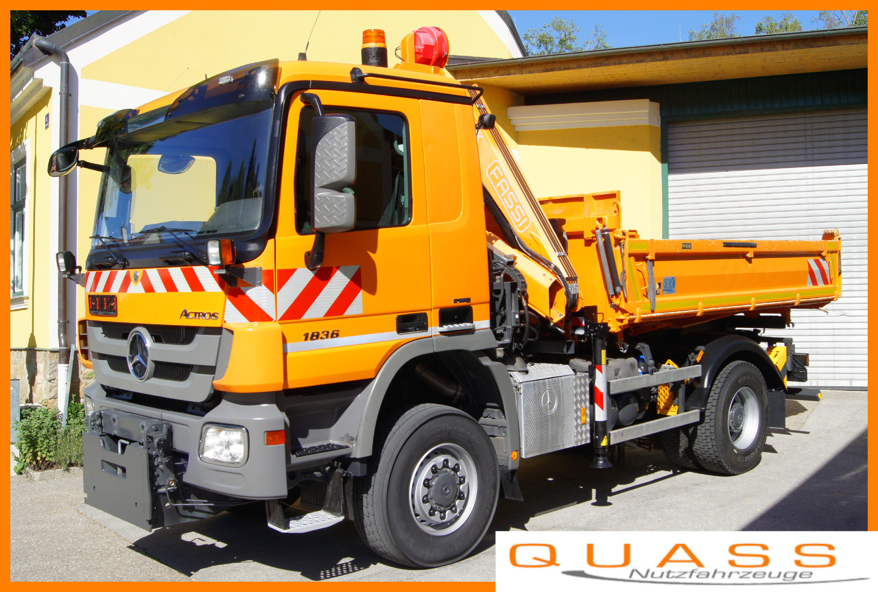 MERCEDES-BENZ ACTROS 1836 /4x4/TÜV/FASSI 110/MEILLER/Winterdienst/Wechselsystem - Autocarro ribaltabile, Camion con gru: foto 1 MERCEDES-BENZ ACTROS 1836 /4x4/TÜV/FASSI 110/MEILLER/Winterdienst/Wechselsystem - Autocarro ribaltabile, Camion con gru: foto 1