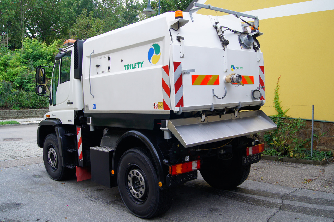MERCEDES-BENZ Unimog U400 + TRILETY Kehrmaschine/TÜV/EUR4/Leistungshydraulik - Spazzatrice stradale: foto 4 MERCEDES-BENZ Unimog U400 + TRILETY Kehrmaschine/TÜV/EUR4/Leistungshydraulik - Spazzatrice stradale: foto 4