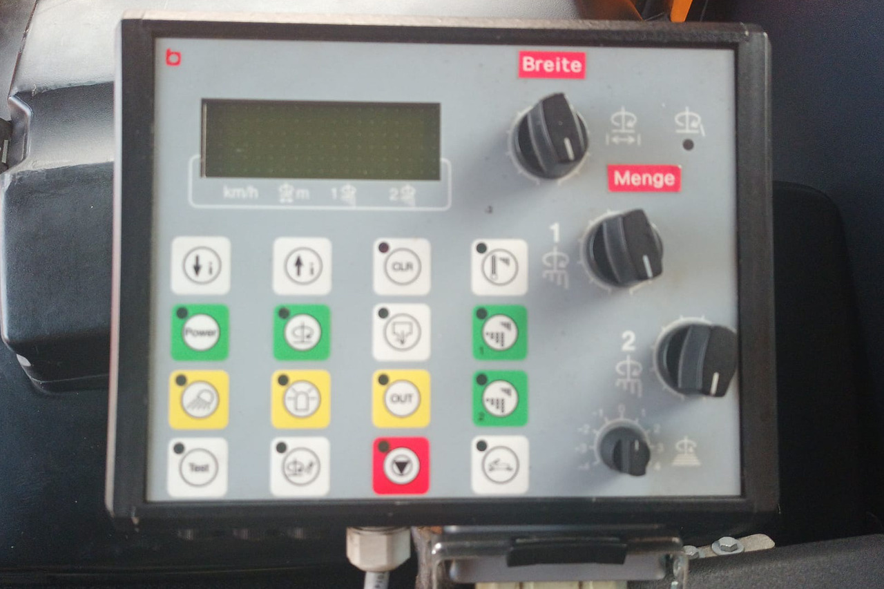 SPRINGER AS 280/Unimog U400 U500/4m³ Feuchtsalzstreuer/Salzstreuer/Streuer - Spargisale: foto 4 SPRINGER AS 280/Unimog U400 U500/4m³ Feuchtsalzstreuer/Salzstreuer/Streuer - Spargisale: foto 4