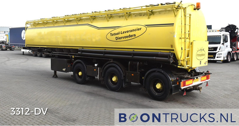 WELGRO 97 WSL 43 32 SILO | 53 M3 * 10 COMP * 2x STEERING * LIFT AXLE * NL TRAILER * APK 04-2025 - Semirimorchio cisterna: foto 2 WELGRO 97 WSL 43 32 SILO | 53 M3 * 10 COMP * 2x STEERING * LIFT AXLE * NL TRAILER * APK 04-2025 - Semirimorchio cisterna: foto 2