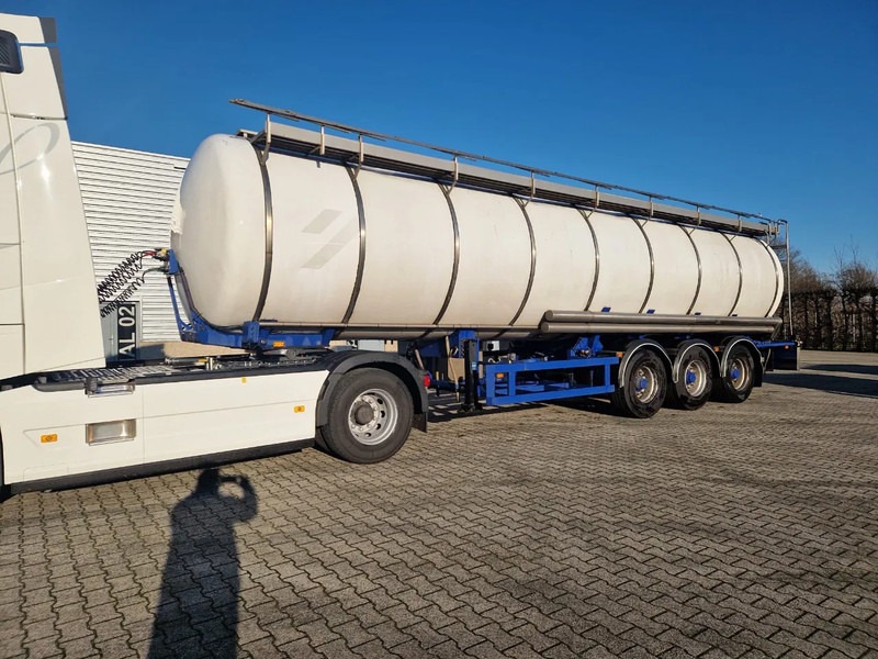 Dijkstra 34000 liter tankoplegger met Vogelsang pomp (MET NIEUWE APK !!) - Semirimorchio cisterna: foto 1 Dijkstra 34000 liter tankoplegger met Vogelsang pomp (MET NIEUWE APK !!) - Semirimorchio cisterna: foto 1