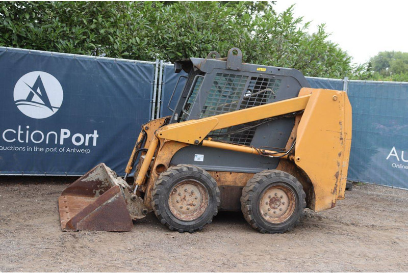 Case LS7 - Pala gommata: foto 1 Case LS7 - Pala gommata: foto 1