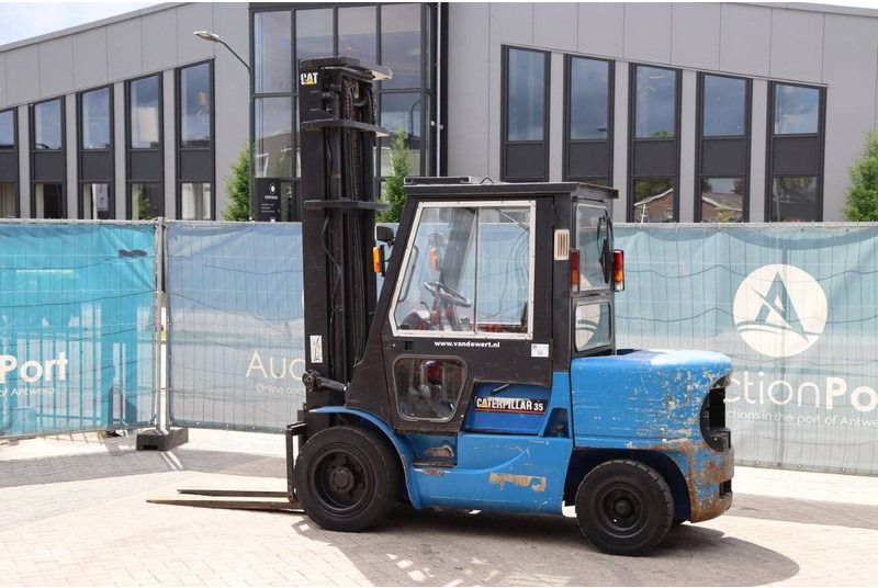 Caterpillar DP35K - Carrello elevatore diesel: foto 3 Caterpillar DP35K - Carrello elevatore diesel: foto 3