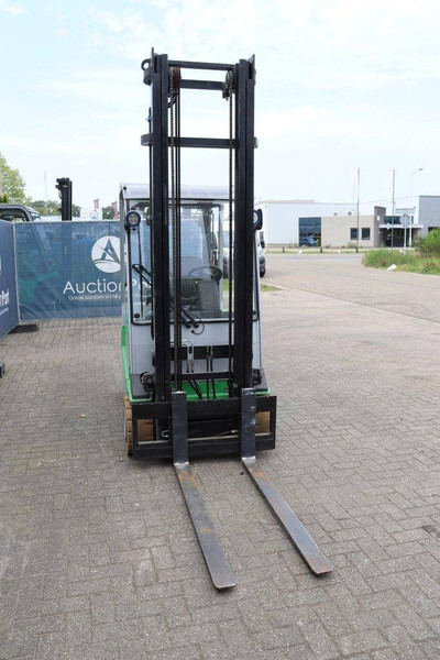 Carrello elevatore elettrico Cesab B420: foto 7 Carrello elevatore elettrico Cesab B420: foto 7