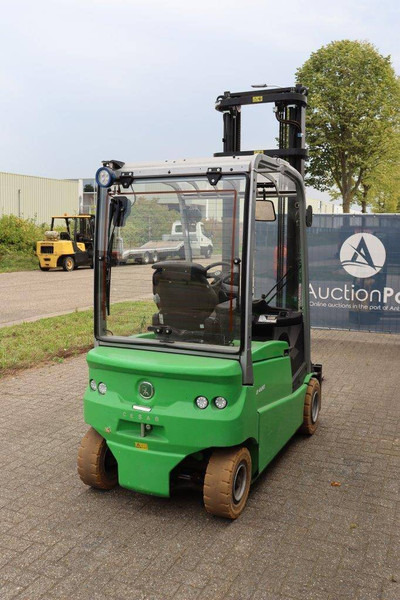 Carrello elevatore elettrico Cesab B420: foto 6 Carrello elevatore elettrico Cesab B420: foto 6