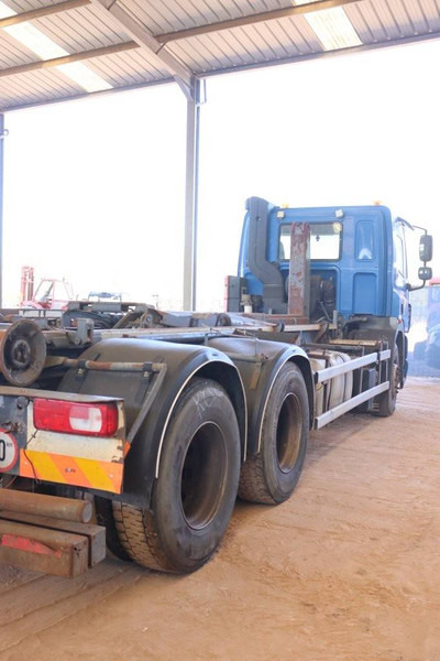 DAF CF85.360 - Autocarro scarrabile: foto 5 DAF CF85.360 - Autocarro scarrabile: foto 5