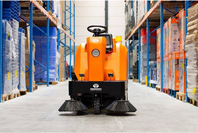 Daewoo DAS80 Zit - Spazzatrice stradale: foto 3 Daewoo DAS80 Zit - Spazzatrice stradale: foto 3