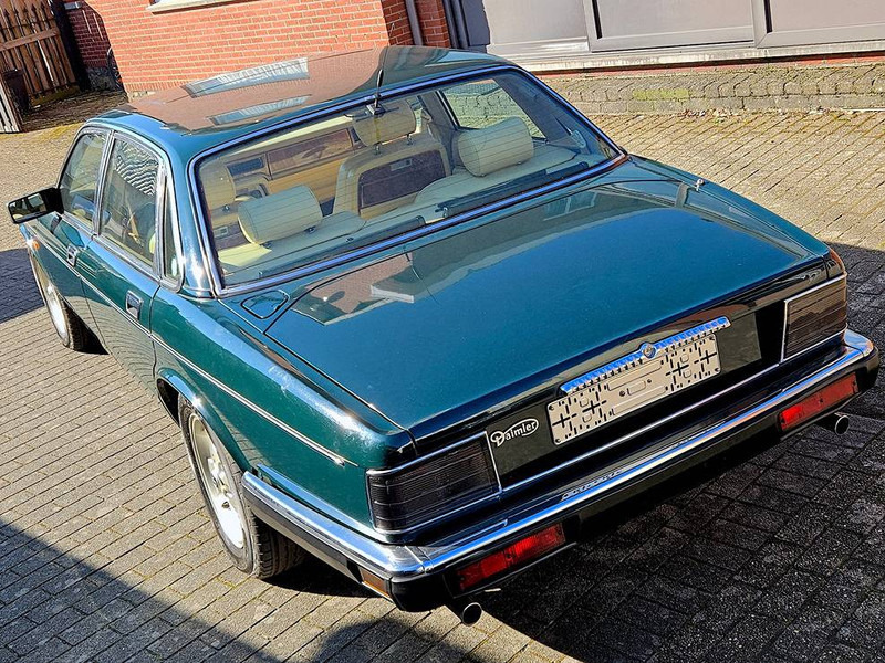 Daimler 4.0 - Berlina: foto 4 Daimler 4.0 - Berlina: foto 4