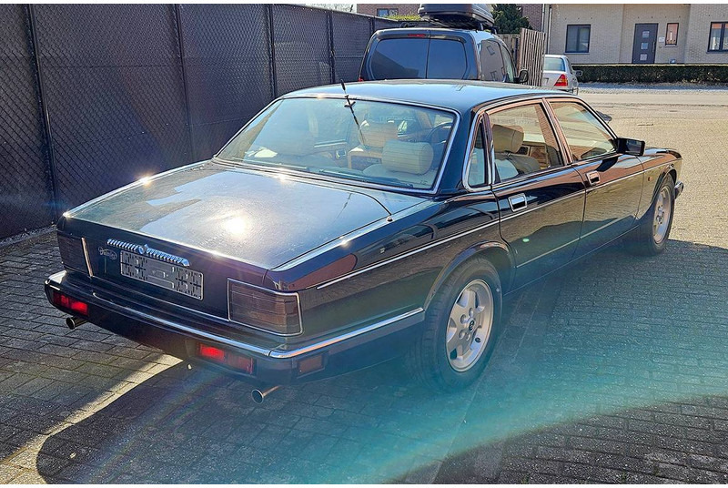 Daimler 4.0 - Berlina: foto 3 Daimler 4.0 - Berlina: foto 3