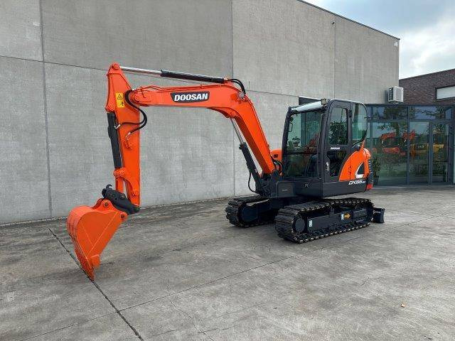 Doosan DX55-9C - Escavatore cingolato: foto 1 Doosan DX55-9C - Escavatore cingolato: foto 1