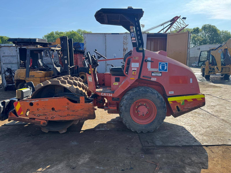 Dynapac CA134PD - Rullo compattatore/ Rullo compressore: foto 2 Dynapac CA134PD - Rullo compattatore/ Rullo compressore: foto 2