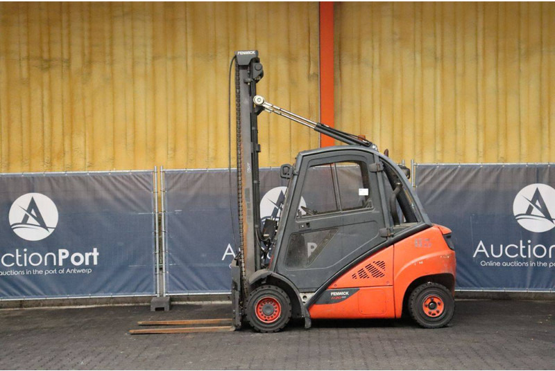 Fenwick H20D-02/600 - Carrello elevatore diesel: foto 2 Fenwick H20D-02/600 - Carrello elevatore diesel: foto 2