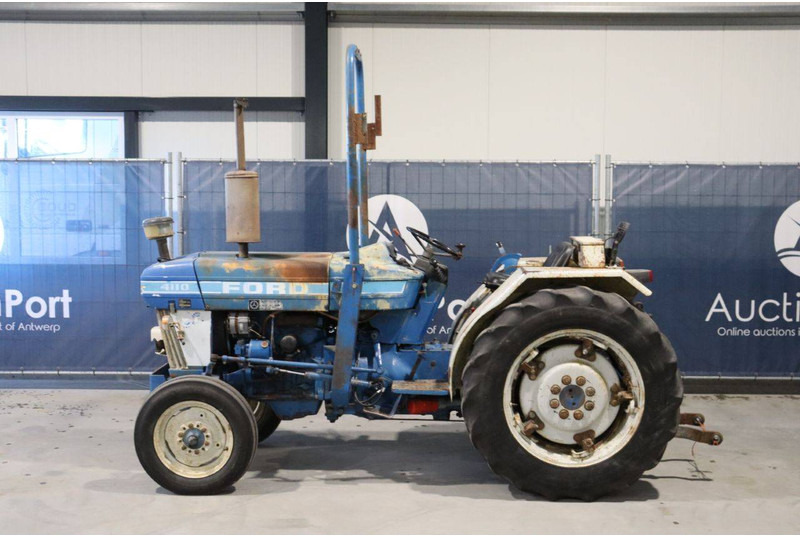 Ford 4110 - Trattore: foto 2 Ford 4110 - Trattore: foto 2