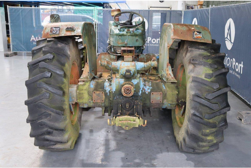 Ford County 1004 - Trattore: foto 4 Ford County 1004 - Trattore: foto 4