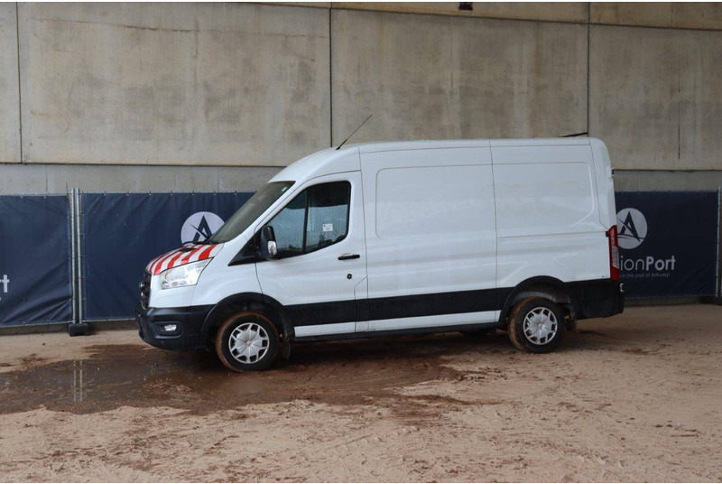 Ford Transit FCD - Furgone chiuso: foto 1 Ford Transit FCD - Furgone chiuso: foto 1