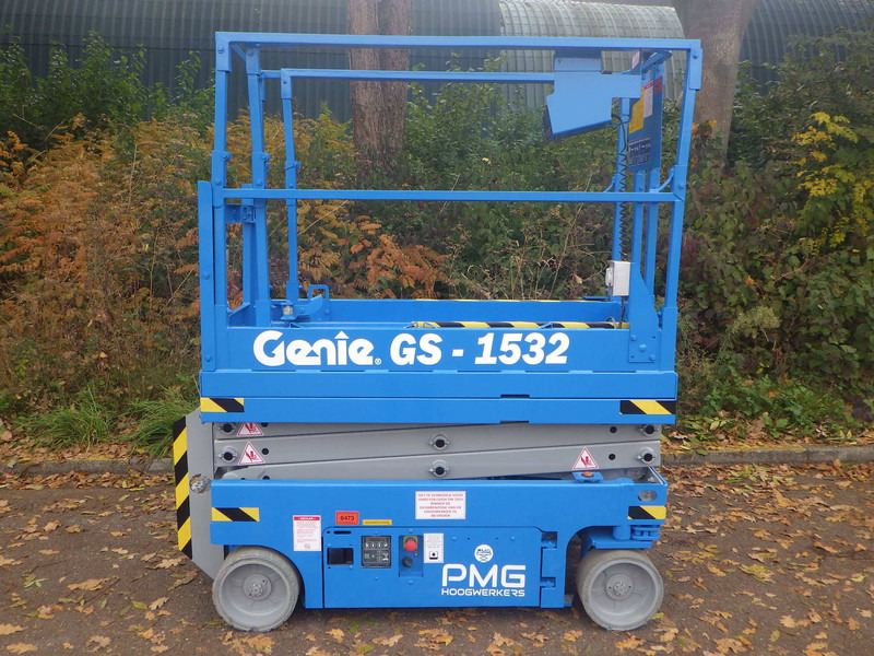 Genie GS-1532 - Piattaforma a pantografo: foto 1 Genie GS-1532 - Piattaforma a pantografo: foto 1