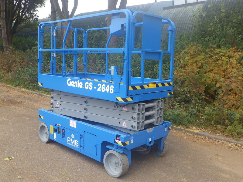 Genie GS-2646 - Piattaforma a pantografo: foto 2 Genie GS-2646 - Piattaforma a pantografo: foto 2