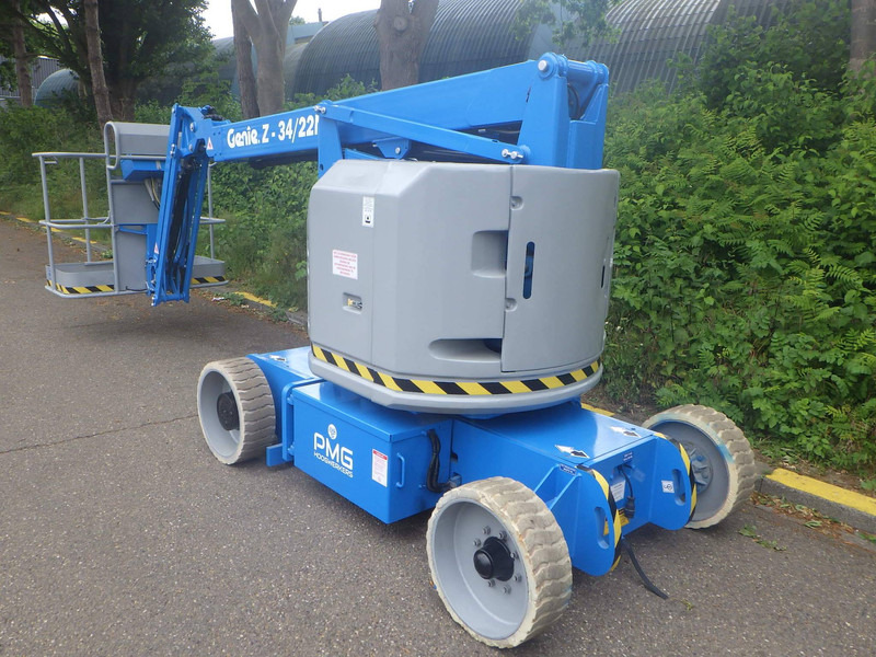 Genie Z-34/22N - Piattaforma articolata: foto 2 Genie Z-34/22N - Piattaforma articolata: foto 2