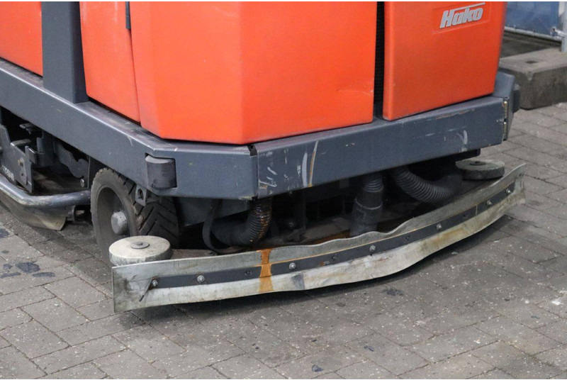 Spazzatrice stradale Hako Hakomatic B310 R CL: foto 14