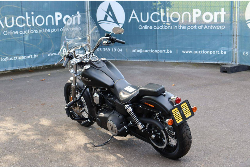 Harley-Davidson Dyna Street Bob - Motocicletta: foto 4 Harley-Davidson Dyna Street Bob - Motocicletta: foto 4