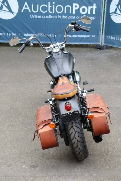 Harley-Davidson Dyna Street Bob - Motocicletta: foto 5 Harley-Davidson Dyna Street Bob - Motocicletta: foto 5