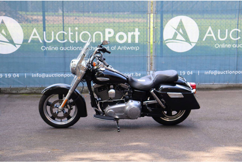 Harley-Davidson Dyna Switchback - Motocicletta: foto 1 Harley-Davidson Dyna Switchback - Motocicletta: foto 1