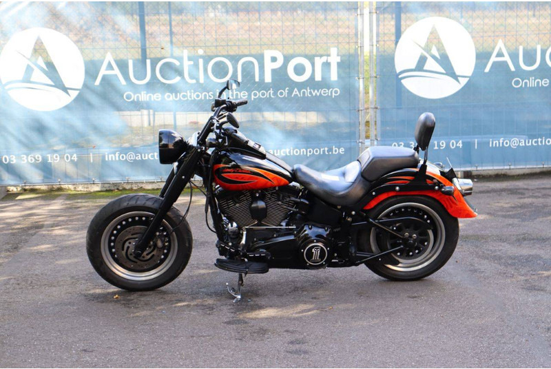 Harley-Davidson Fat Boy Low - Motocicletta: foto 1 Harley-Davidson Fat Boy Low - Motocicletta: foto 1