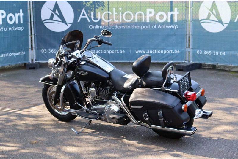 Harley-Davidson Road King Classic Touring - Motocicletta: foto 3 Harley-Davidson Road King Classic Touring - Motocicletta: foto 3