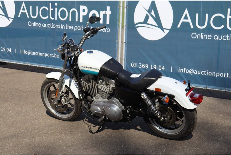 Harley-Davidson SPORTSTER XL883 SUPER LOW - Motocicletta: foto 3 Harley-Davidson SPORTSTER XL883 SUPER LOW - Motocicletta: foto 3