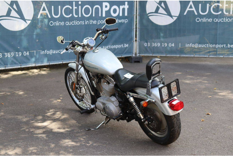 Harley-Davidson Sportster XL883 Super Low - Motocicletta: foto 4 Harley-Davidson Sportster XL883 Super Low - Motocicletta: foto 4