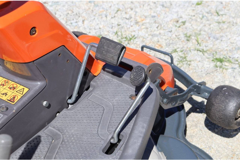 Tagliaerba Husqvarna R213C: foto 18