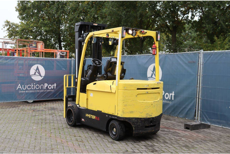 Hyster E5.5XN - Carrello elevatore elettrico: foto 4 Hyster E5.5XN - Carrello elevatore elettrico: foto 4