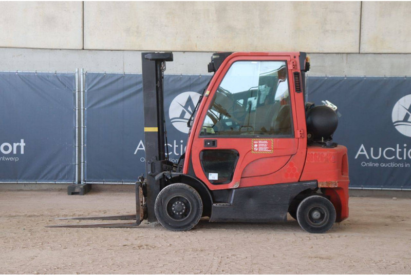 Hyster H2.5FT - Carrello elevatore a gas: foto 2 Hyster H2.5FT - Carrello elevatore a gas: foto 2