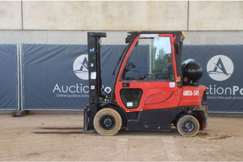 Hyster H2.5FT - Carrello elevatore a gas: foto 2 Hyster H2.5FT - Carrello elevatore a gas: foto 2