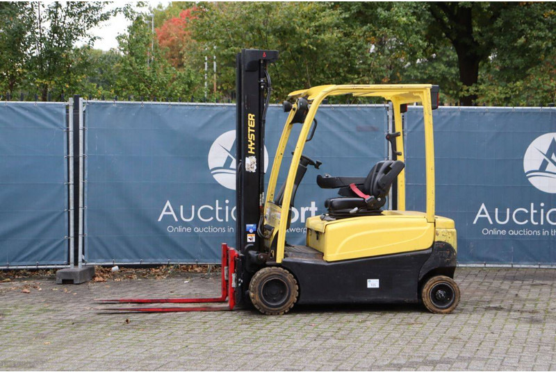 Hyster J2.0XN LWB - Carrello elevatore elettrico: foto 1 Hyster J2.0XN LWB - Carrello elevatore elettrico: foto 1
