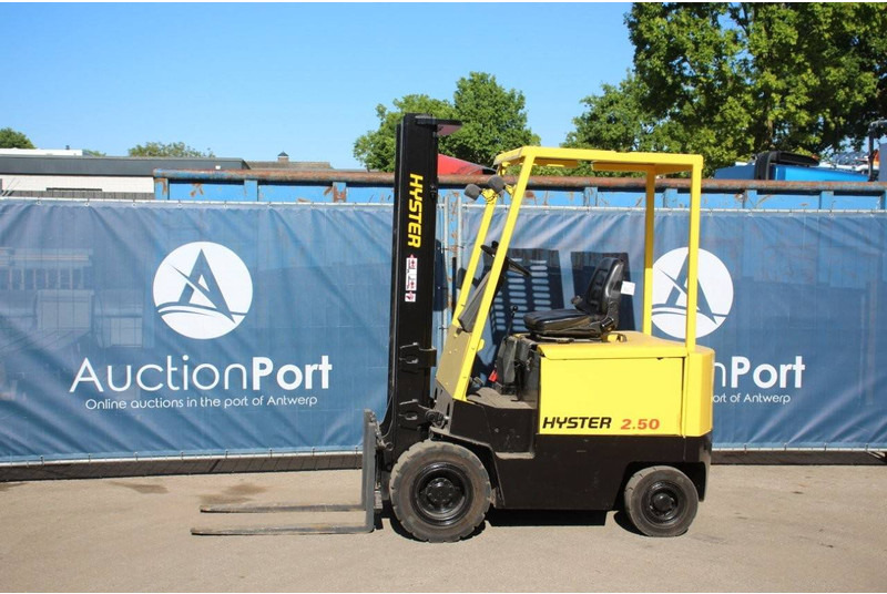 Hyster J2.50XL - Carrello elevatore elettrico: foto 1 Hyster J2.50XL - Carrello elevatore elettrico: foto 1