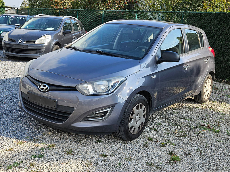 Hyundai i20 (I - update) 1.2 - Berlina: foto 1 Hyundai i20 (I - update) 1.2 - Berlina: foto 1