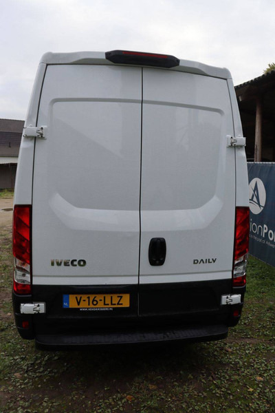 Iveco Daily 35S14 - Furgone chiuso: foto 5 Iveco Daily 35S14 - Furgone chiuso: foto 5