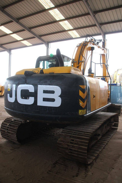 JCB JS130LC 4F - Escavatore cingolato: foto 5 JCB JS130LC 4F - Escavatore cingolato: foto 5