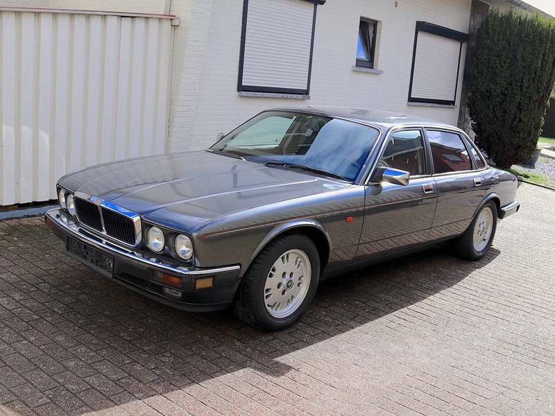 Jaguar XJ-12 - Berlina: foto 2 Jaguar XJ-12 - Berlina: foto 2