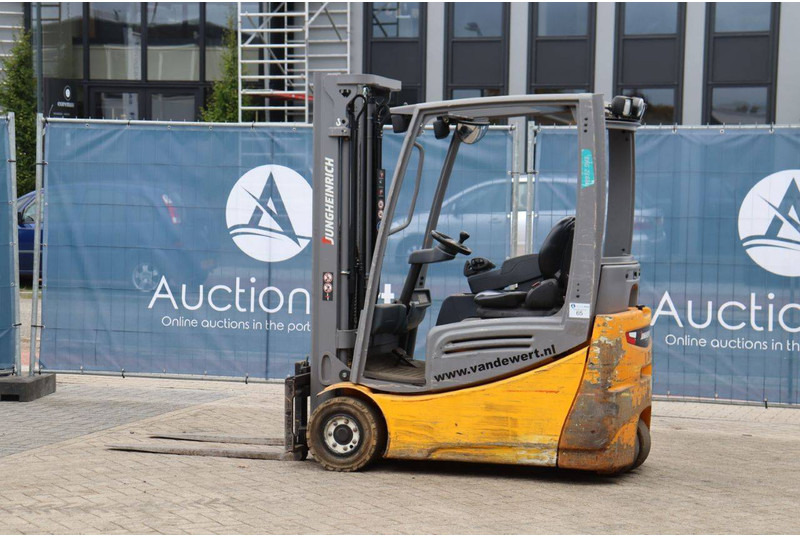 Jungheinrich EFG 216k - Carrello elevatore elettrico: foto 3 Jungheinrich EFG 216k - Carrello elevatore elettrico: foto 3