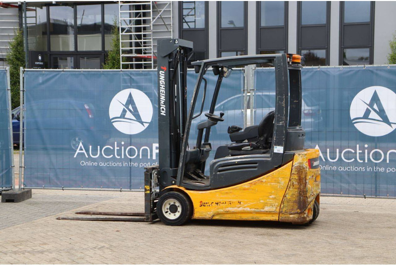 Jungheinrich EFG216k - Carrello elevatore elettrico: foto 3 Jungheinrich EFG216k - Carrello elevatore elettrico: foto 3
