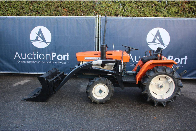 Kubota B1500DT - Trattore: foto 2 Kubota B1500DT - Trattore: foto 2